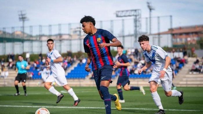 Lamine Yamal Pemain Muda FC Barcelona Jadi Sorotan